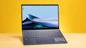لپتاپ Asus zenbook OLED U